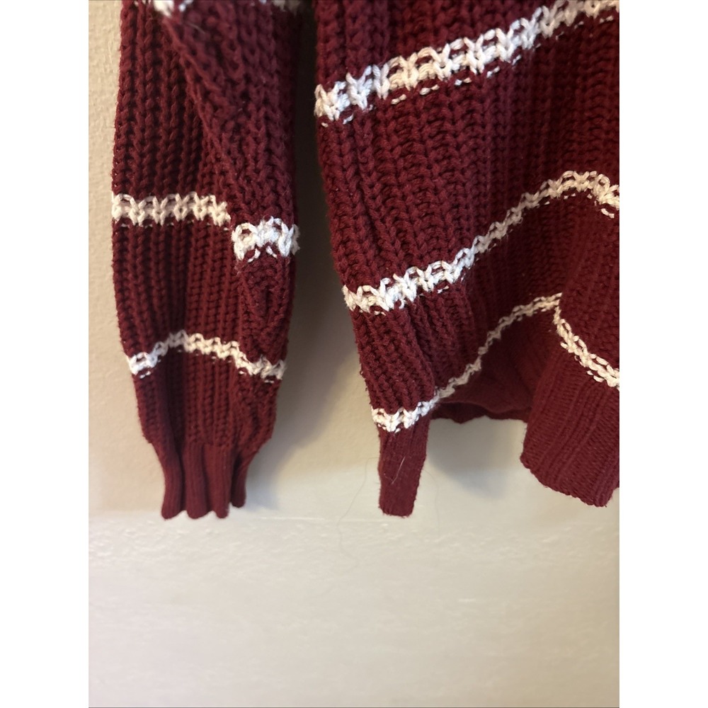 American Eagle Red & White Stripe Crew Neck Cable Knit Sweater Size XS - Picture 5 of 8
